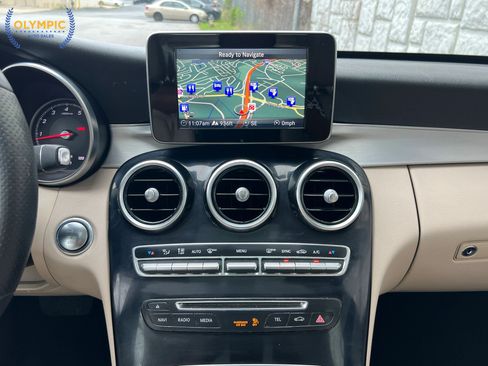 Used 2016 Mercedes-Benz C 300 4MATIC Sedan image 29