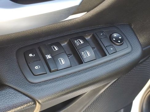 Used 2021 RAM 1500 Big Horn AWD/4WD image 15