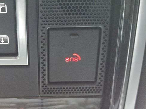 Used 2021 Land Rover Range Rover P525 Westminster Edition LWB image 23