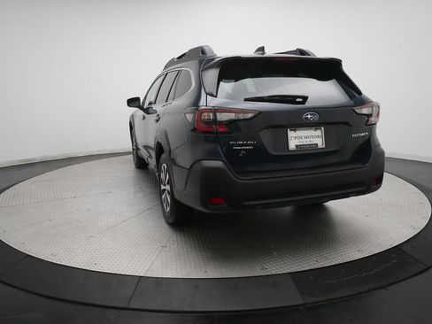 Used 2025 Subaru Outback Premium w/ Popular Package #1A AWD/4WD image 34