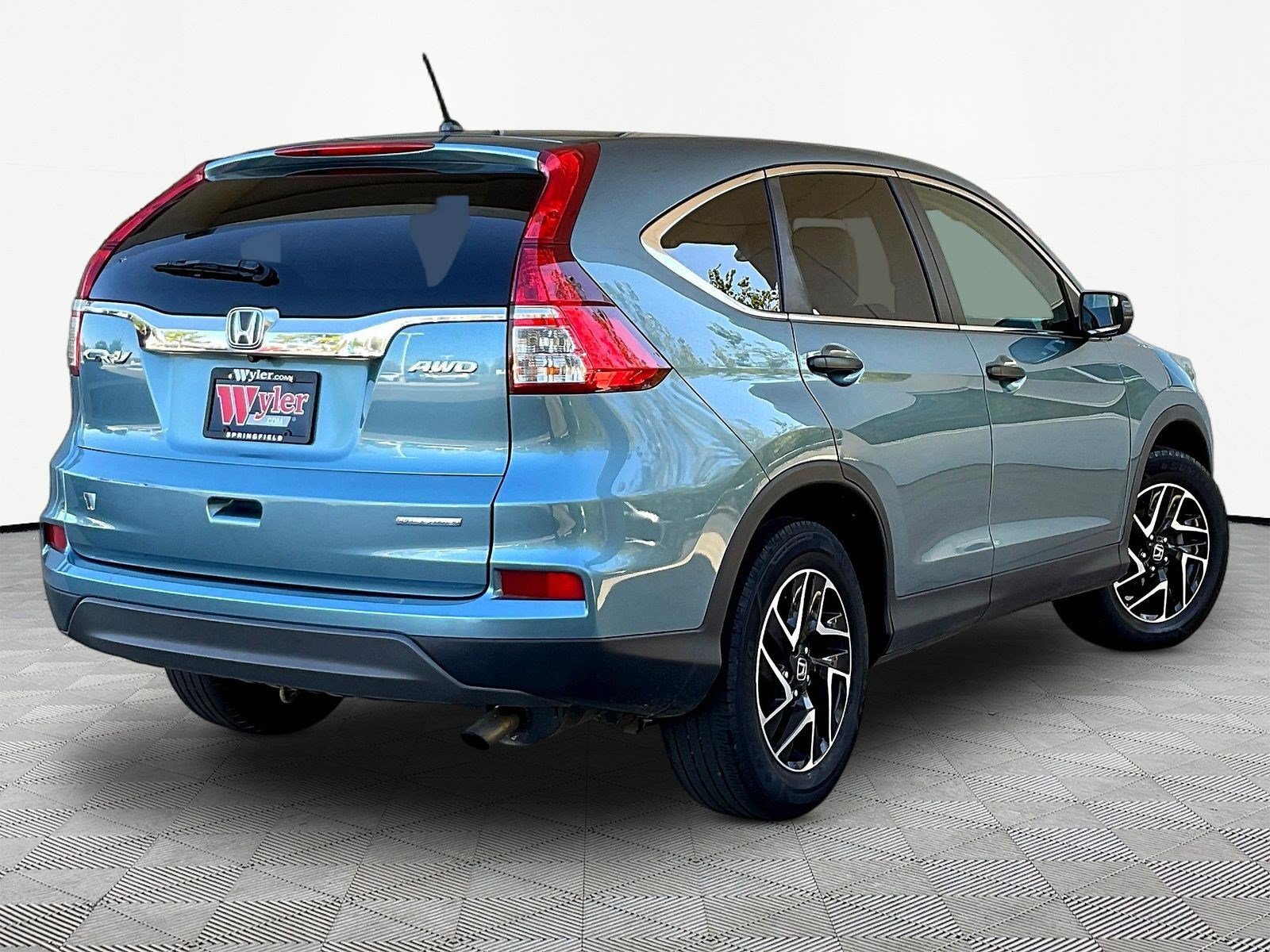 Used 2016 Honda CR-V SE image 6