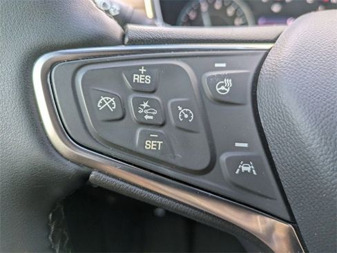 Used 2024 Chevrolet Equinox Premier image 14