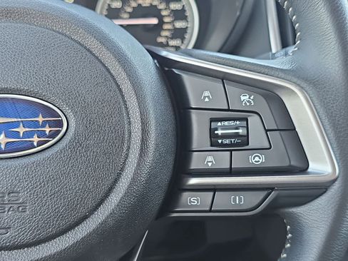 Used 2023 Subaru Forester Premium AWD/4WD image 29