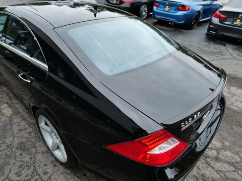 Used 2007 Mercedes-Benz CLS 63 AMG w/ P2 Pkg image 82