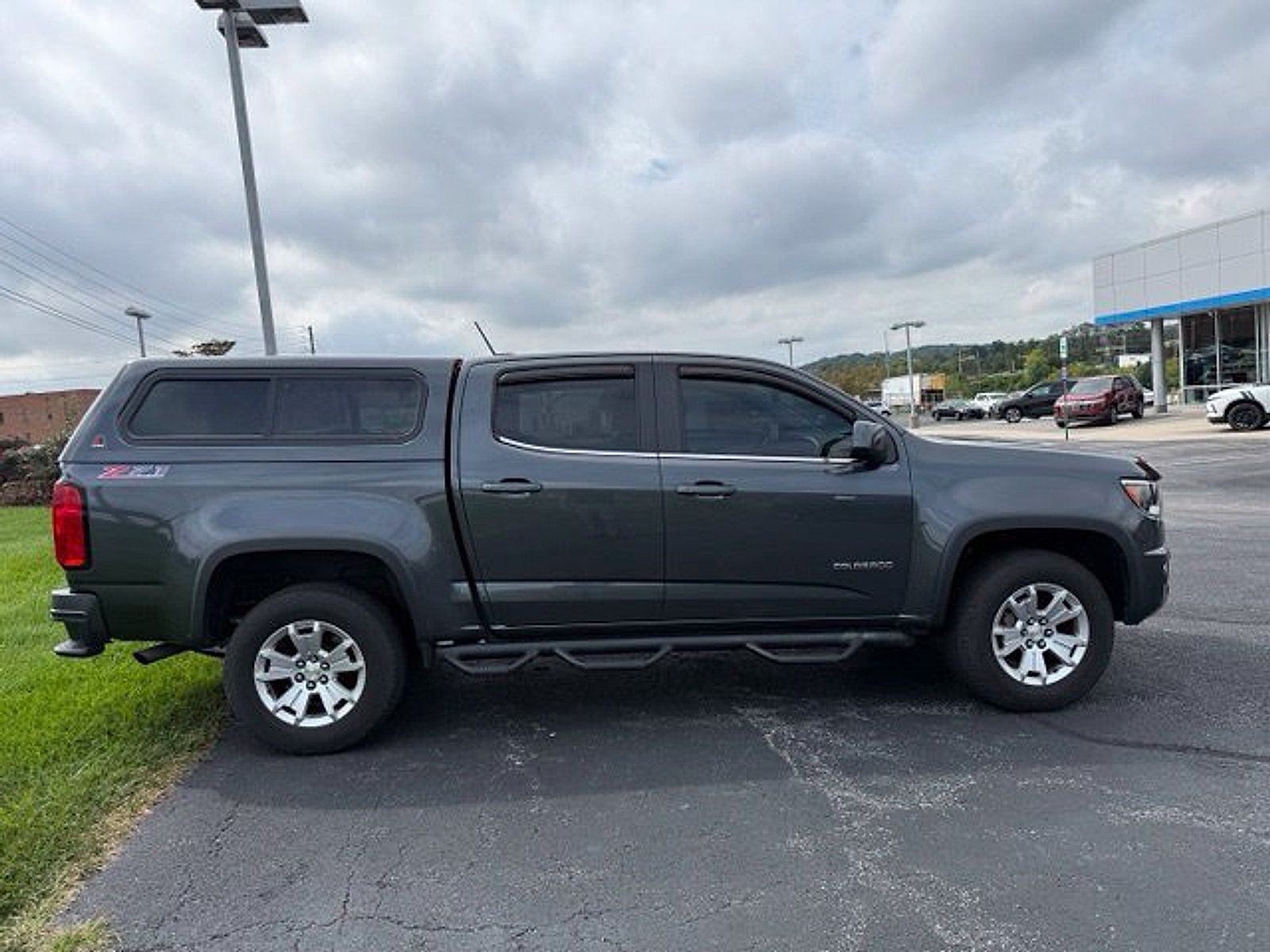 Used 2016 Chevrolet Colorado LT w/ LT Convenience Package AWD/4WD image 9