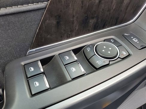 Certified 2024 Ford F350 Lariat w/ Lariat Ultimate Package image 19