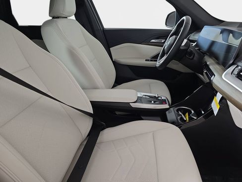 New 2026 BMW X1 xDrive28i w/ Technology Package AWD/4WD image 9