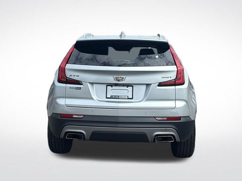 Used 2021 Cadillac XT4 Premium Luxury w/ Cold Weather Package FWD image 6