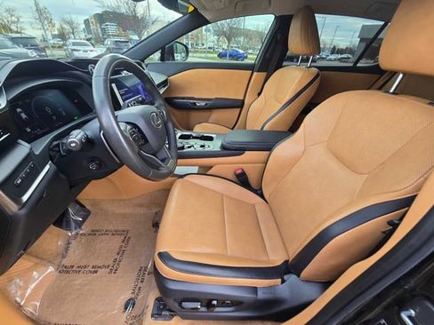 Certified 2023 Lexus RZ 450e Premium image 26