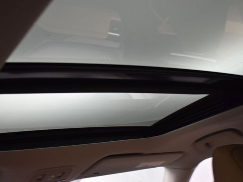 Certified 2025 INFINITI QX80 Luxe image 16