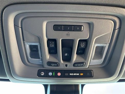 Used 2021 GMC Sierra 1500 Denali w/ Denali Ultimate Package image 21