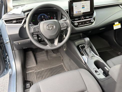New 2026 Toyota Corolla LE FWD image 18