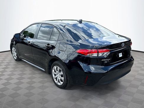 Used 2024 Toyota Corolla LE FWD image 8