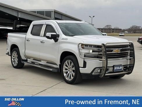 Certified 2021 Chevrolet Silverado 1500 High Country w/ Technology Package AWD/4WD image 2