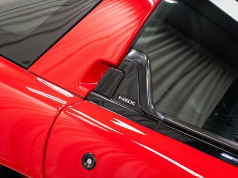 Used 2005 Acura NSX T image 59