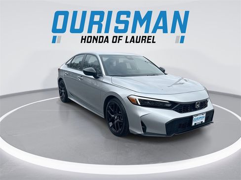 Used 2025 Honda Civic Sport image 2