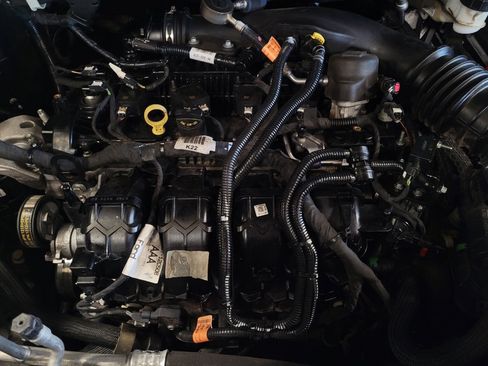 Used 2023 Ford Edge SEL image 30