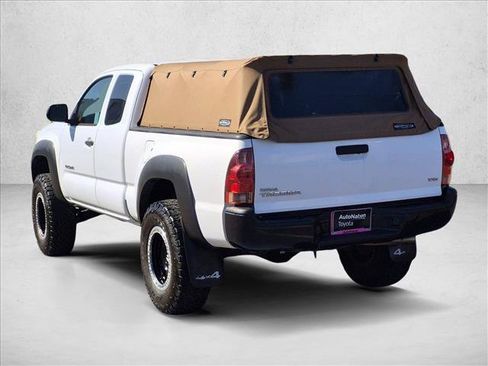 Used 2015 Toyota Tacoma 4x4 Access Cab V6 image 7