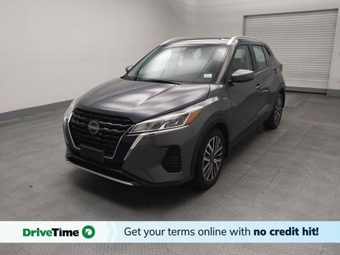 Used 2024 Nissan Kicks SV FWD image 1