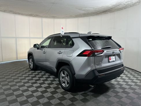 Certified 2025 Toyota RAV4 XLE w/ Convenience Package FWD image 5