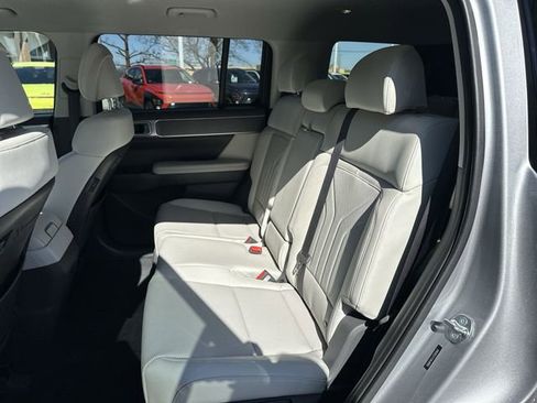 Used 2026 Hyundai Santa Fe SEL image 21