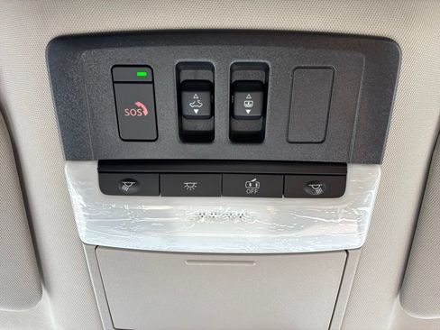 New 2026 Nissan Pathfinder Platinum AWD/4WD image 22