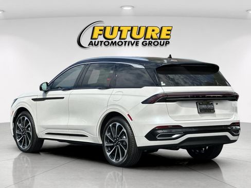 New 2026 Lincoln Nautilus Black Label AWD/4WD image 5