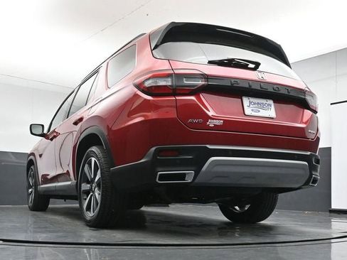 Used 2024 Honda Pilot Elite image 31