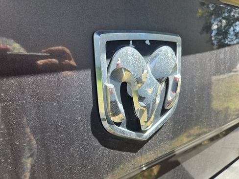 Used 2019 RAM 1500 Big Horn AWD/4WD image 4