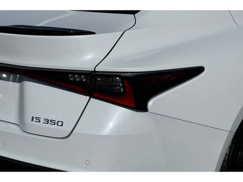 Used 2022 Lexus IS 350 F Sport image 30
