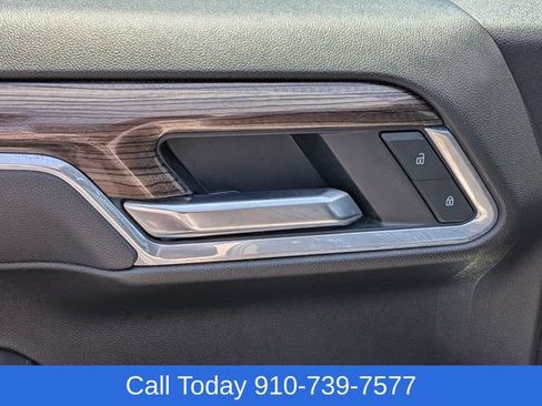 Used 2025 Chevrolet Silverado 1500 RST AWD/4WD image 13