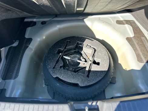 Used 2012 Hyundai Sonata GLS image 10