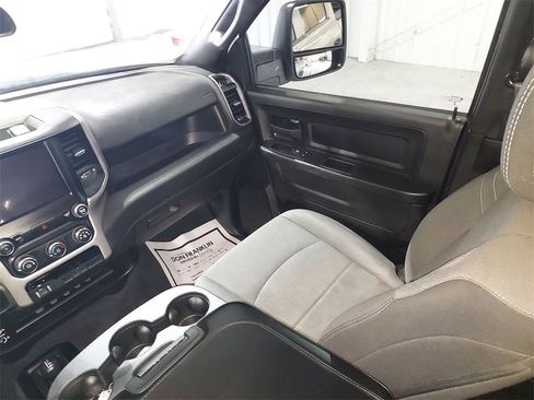 Used 2023 RAM 3500 Tradesman image 11