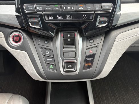 Used 2024 Honda Odyssey EX-L image 10