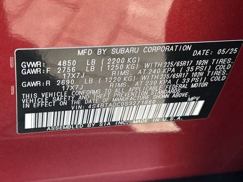 Certified 2025 Subaru Outback Premium w/ Popular Package #1A image 31