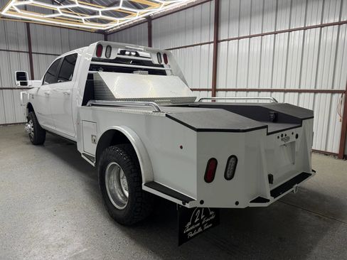 Used 2025 RAM 3500 Laramie image 4