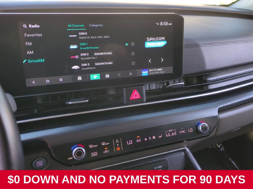 Used 2025 Kia Carnival FWD image 16