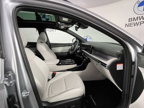 Used 2026 Hyundai Tucson Limited AWD/4WD image 23