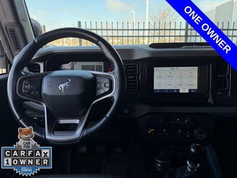 Used 2021 Ford Bronco Black Diamond image 7