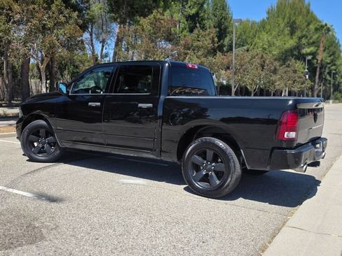 Used 2014 RAM 1500 Express w/ Black Ram 1500 Express Group RWD image 19