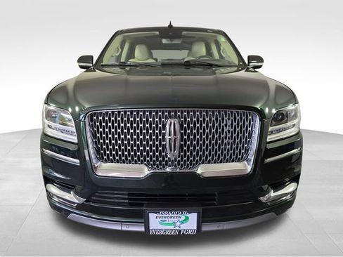 Used 2021 Lincoln Navigator Reserve w/ Luxury Package AWD/4WD image 2