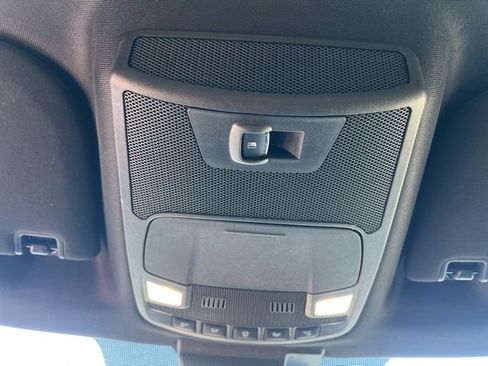 Used 2019 Ford F150 XLT w/ Equipment Group 302A Luxury AWD/4WD image 29