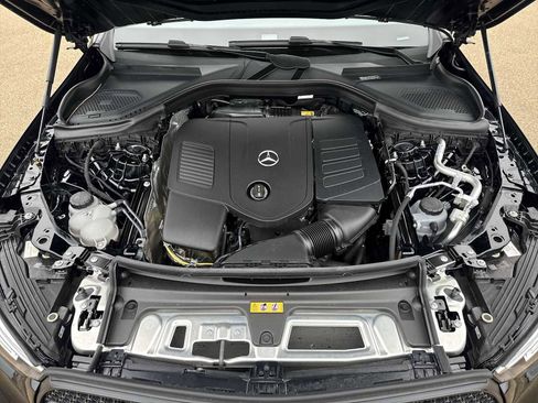 Certified 2026 Mercedes-Benz GLC 300 image 13