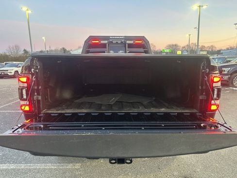 Used 2022 RAM 2500 Big Horn w/ Level C Equiment Group image 27