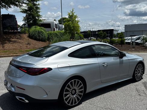 Certified 2026 Mercedes-Benz CLE 300 4MATIC Coupe image 8