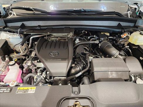 New 2026 Toyota Grand Highlander AWD Hybrid image 14