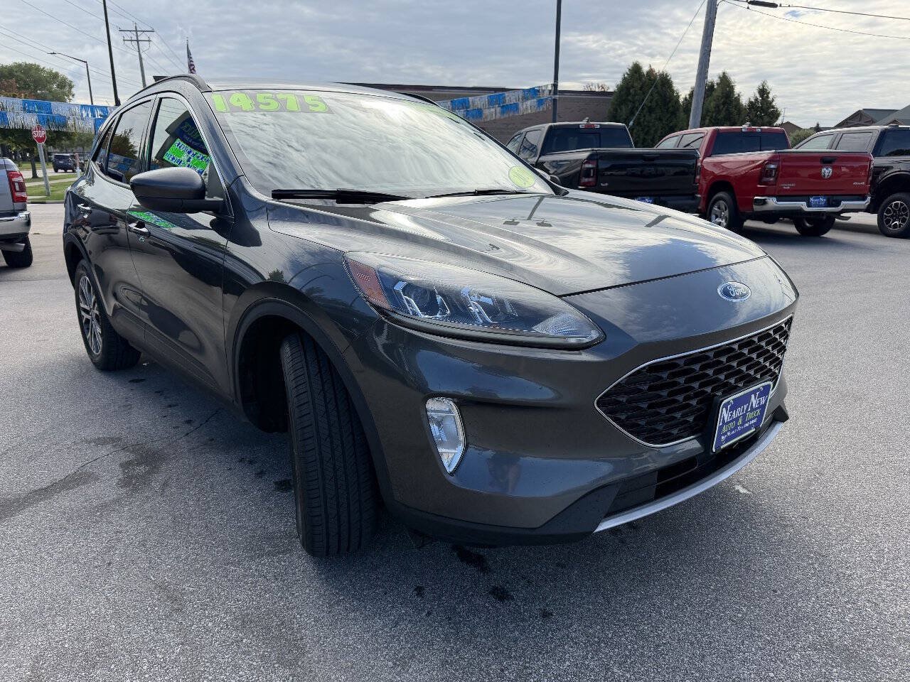Used 2020 Ford Escape SEL AWD/4WD image 3