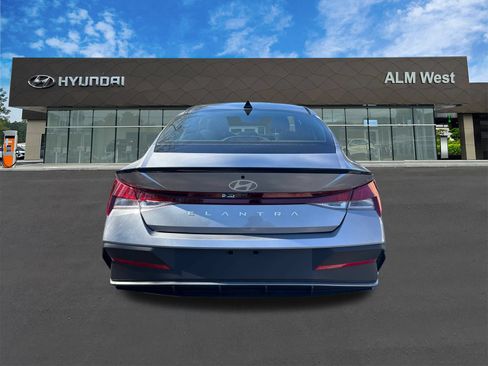Certified 2026 Hyundai Elantra Sport FWD image 6