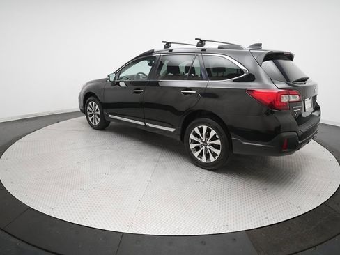 Used 2019 Subaru Outback 3.6R Touring w/ Popular Package #3A image 12