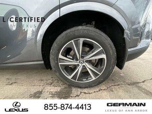 Used 2024 Lexus RX 350 Premium w/ Convenience Package image 25